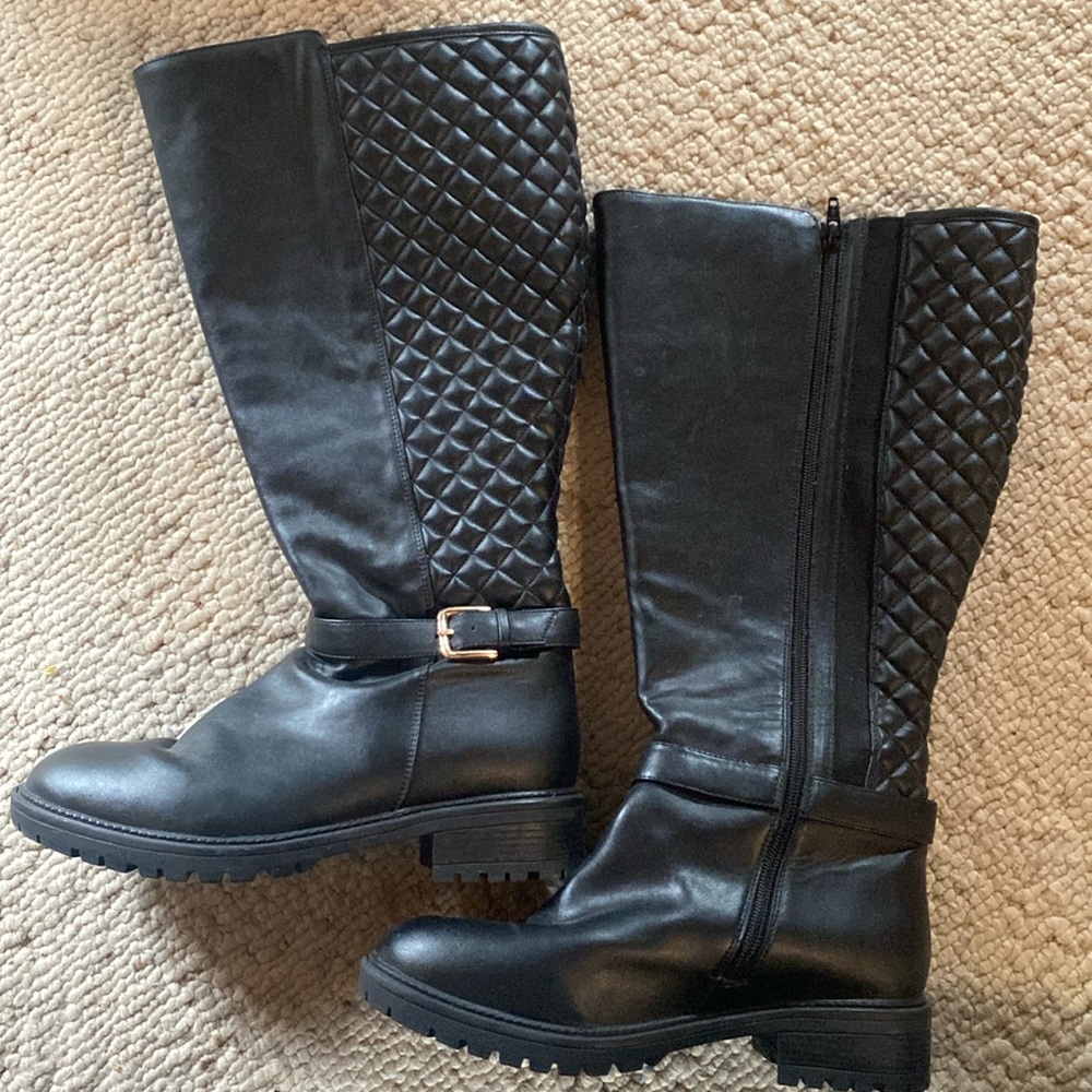 Tall Black Boots for as a Size 8.5 Curvy Calf